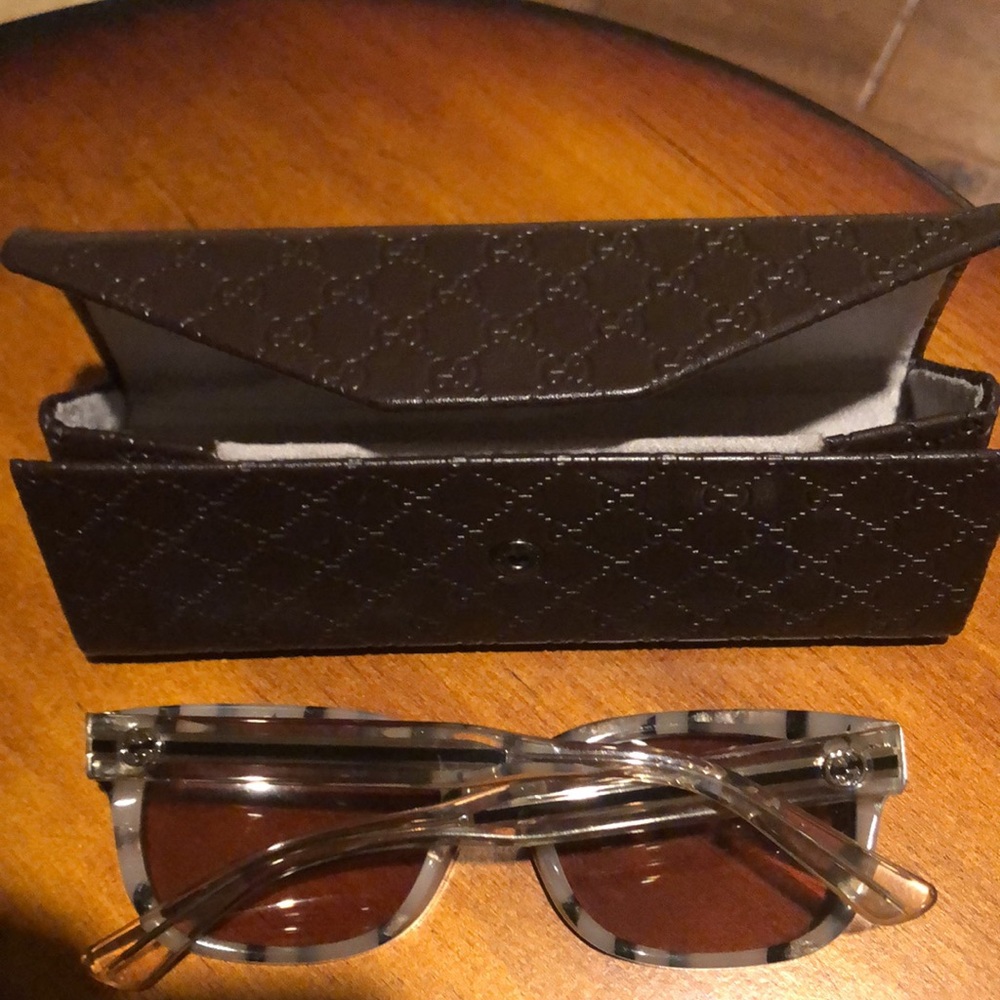 Gucci sunglasses - Picture 6 of 10